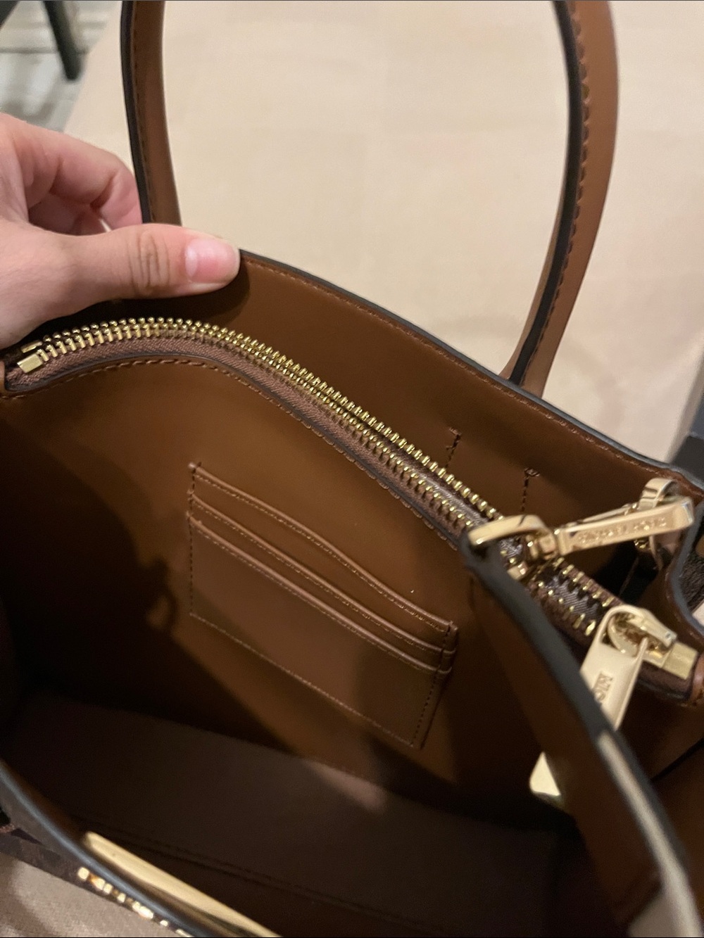 Michael Kors Brown Logo Satchel with Cream Logo Strap - Picture 4 of 7